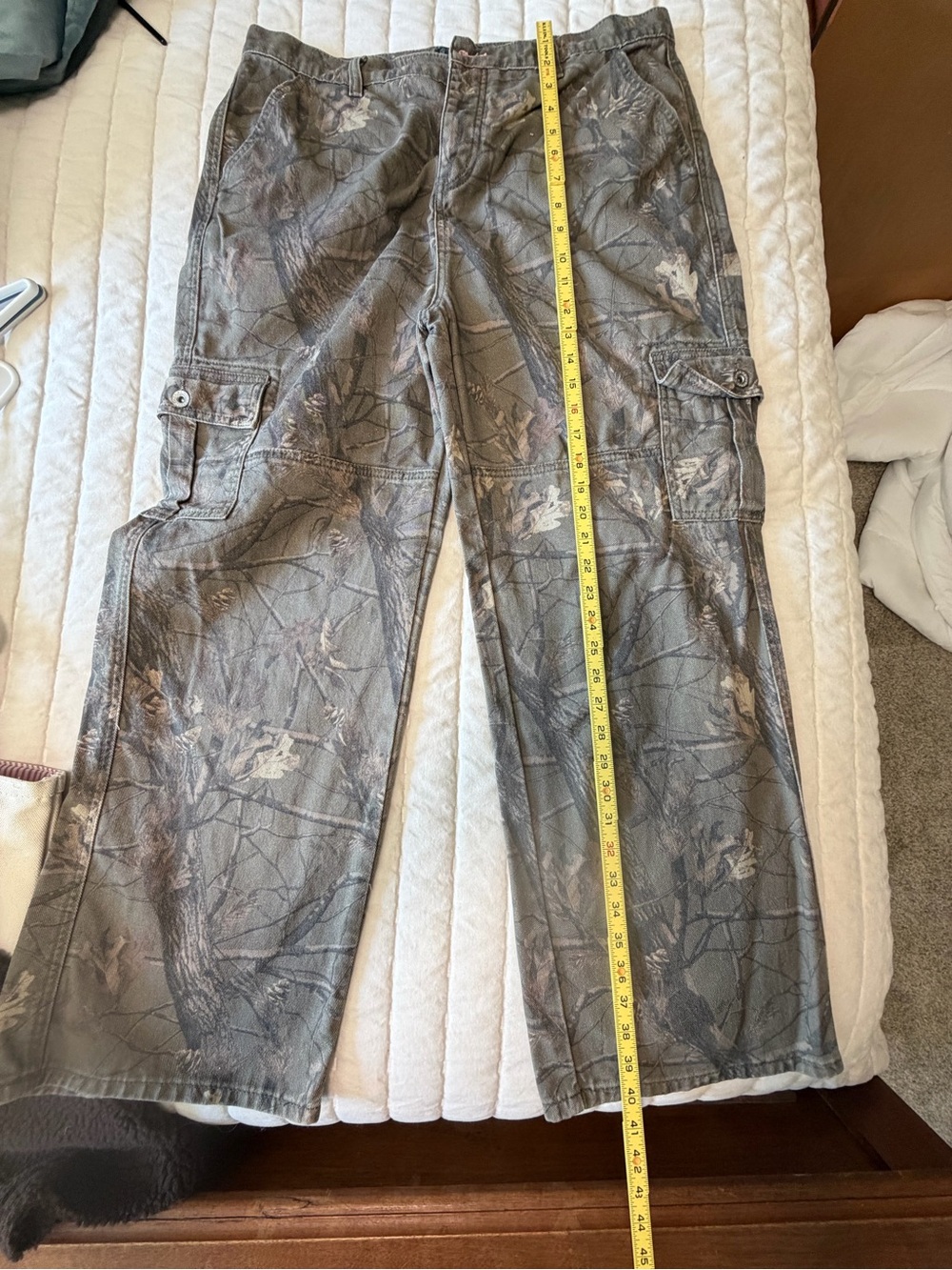 Dairy Boy 32 Camo pants